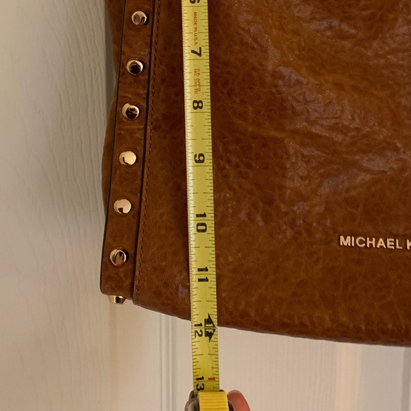 NWOT Michael Kors Newbury Studded Leather Tote - Picture 7 of 8